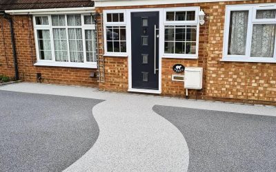 Manhattan Resin Bound Driveway with Contrasting Path